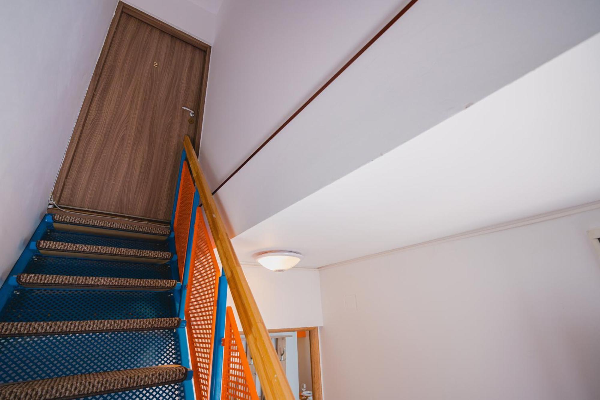 Dumbravita  Pitstop Apartments חדר תמונה
