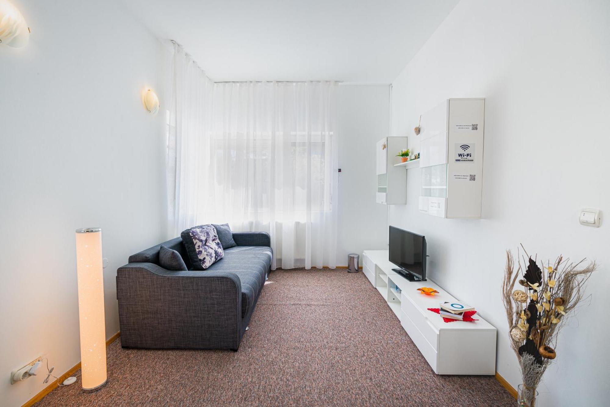 Dumbravita  Pitstop Apartments מראה חיצוני תמונה