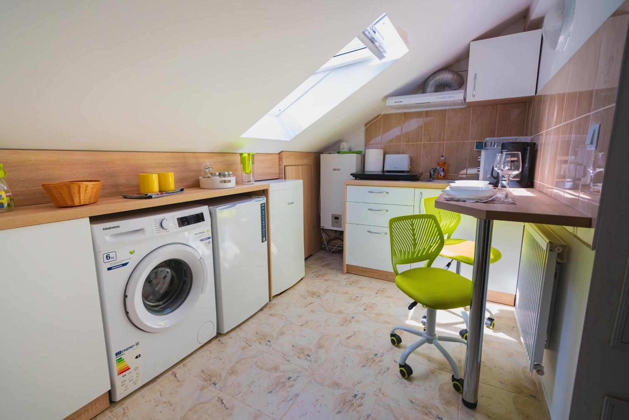 Dumbravita  Pitstop Apartments מראה חיצוני תמונה